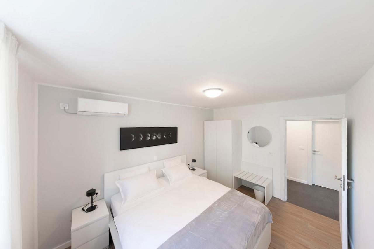 Apartment Fani With Free Private Parking ดูบรอฟนิก ภายนอก รูปภาพ